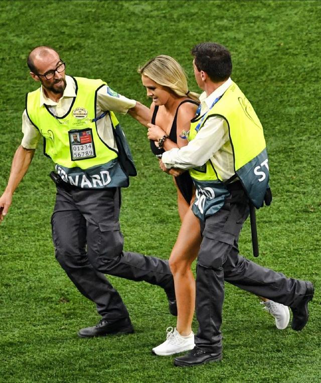 NS碾压KT,BDD打出惊人五杀宿敌对决全球总决赛,成为赛场最大亮点 NS碾压KT,BDD打出惊人五杀宿敌对决全球总决赛,成为赛场最大亮点