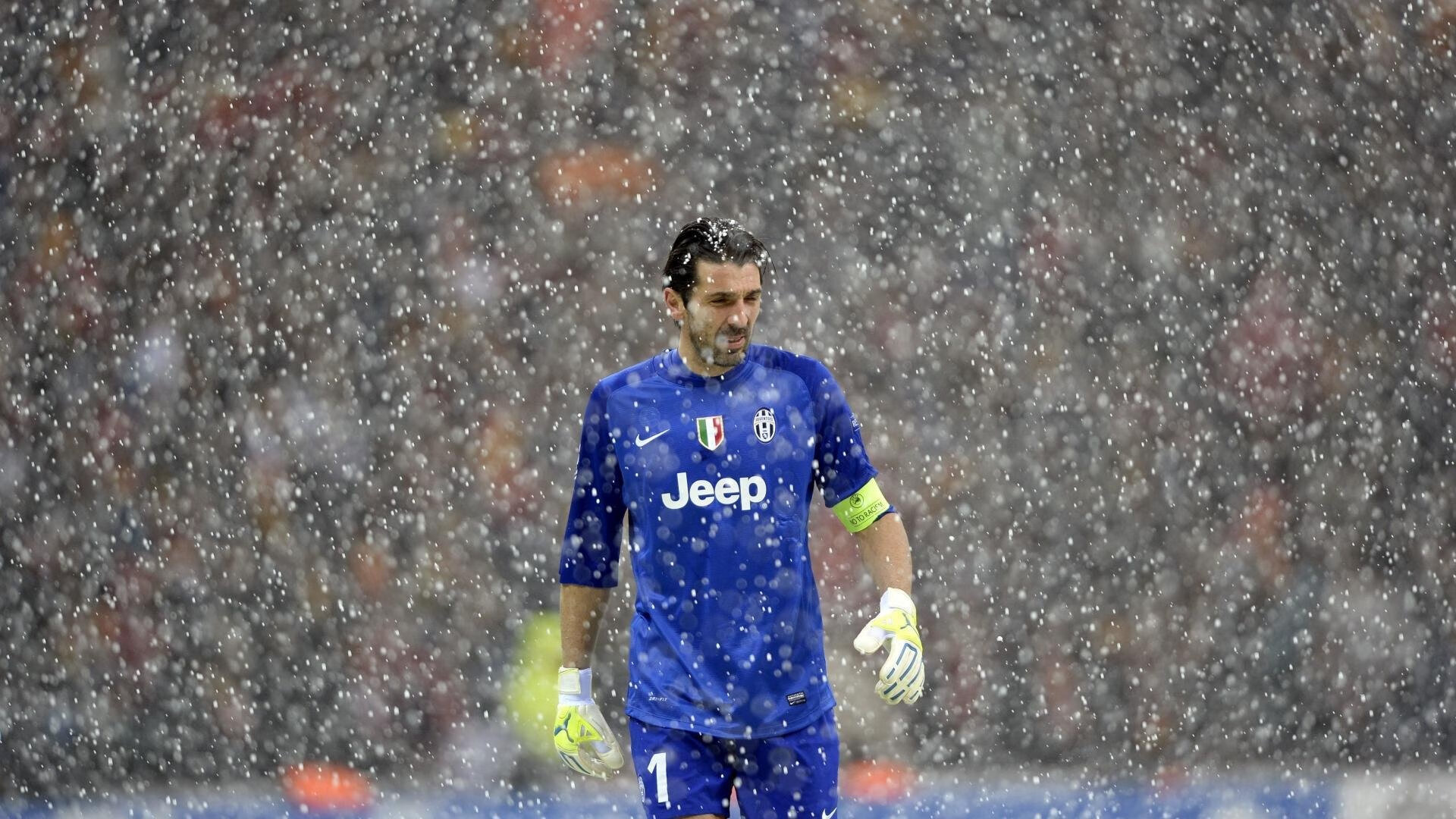 猛龙战术压制雷霆显团队威力，乔治在焦点战接管比赛展巨星风采