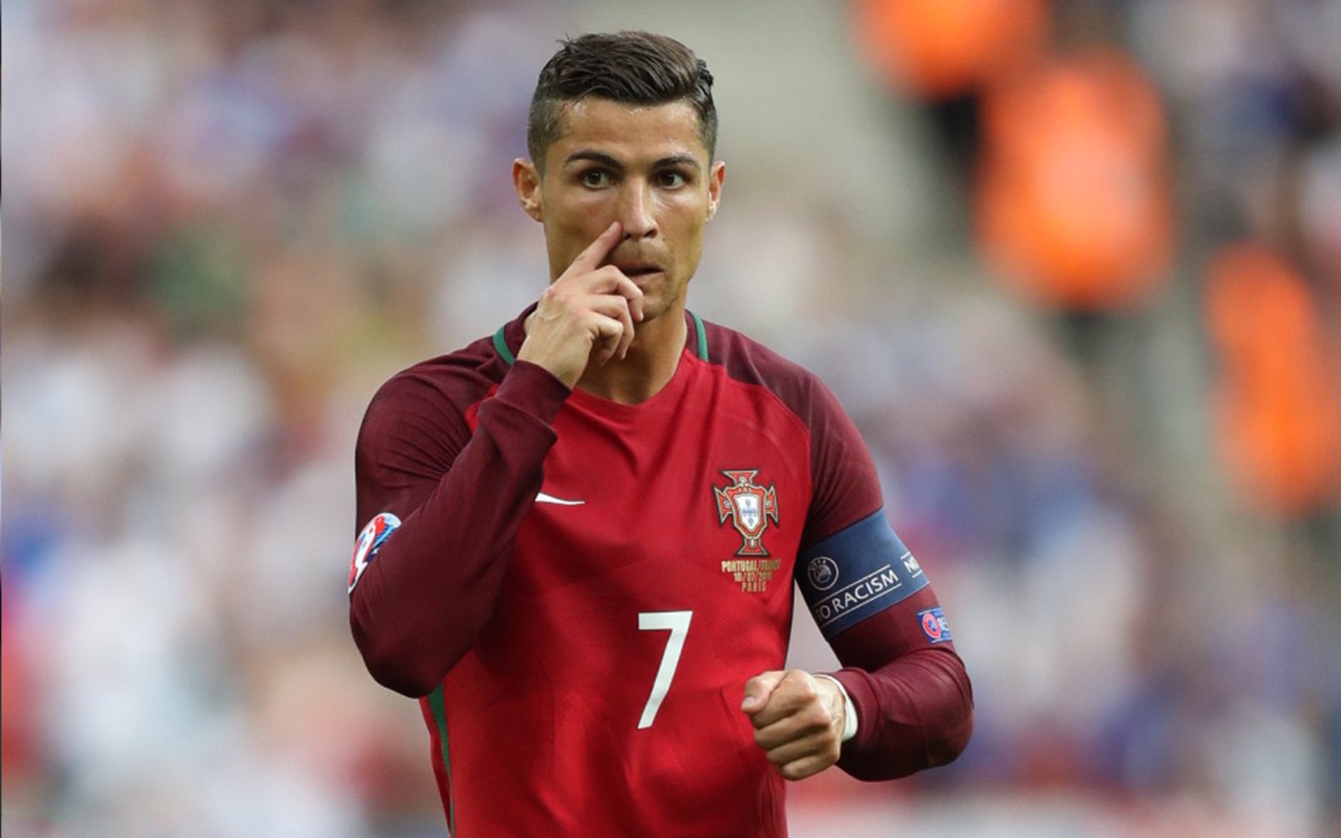 开云体育在线-爱德华兹炸裂演出诠释新王当立，雄鹿团队洪流碾碎湖人黄昏防线